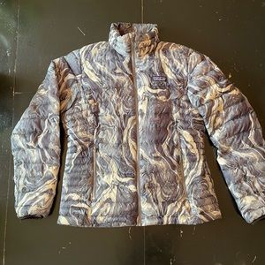 Patagonia woman’s down filled coat size M